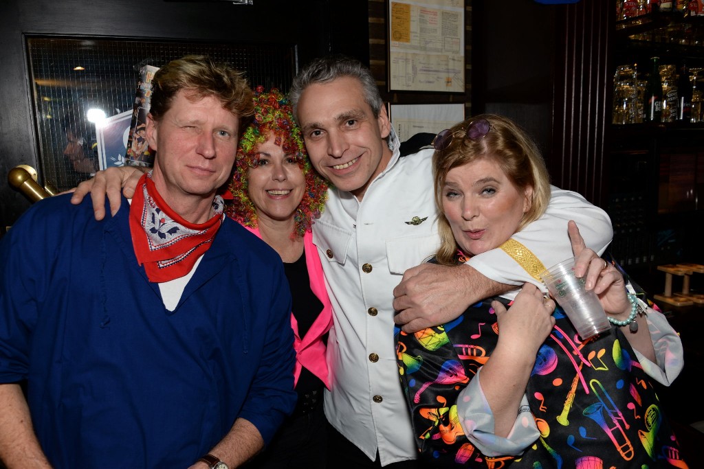 ../Images/Het feest van toen 'De Reunie' 133.jpg